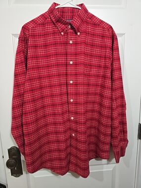 Roundtree & Yorke Red Plaid Button-Down Shirt